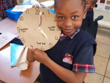 What hour is it? What hour is it?